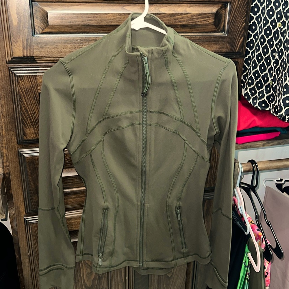 Lululemon dark green define jacket